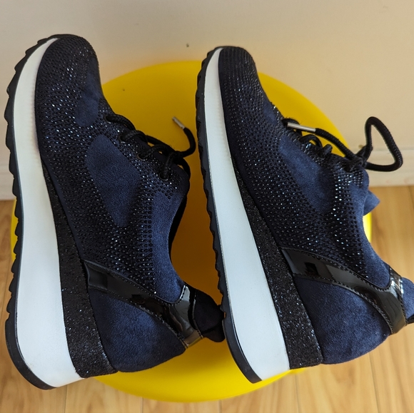 35 EVY ALMOND TOE PLATFORM EMBELLISHED SNEAKER IN NAVY FAUX SUEDE - Picture 11 of 13